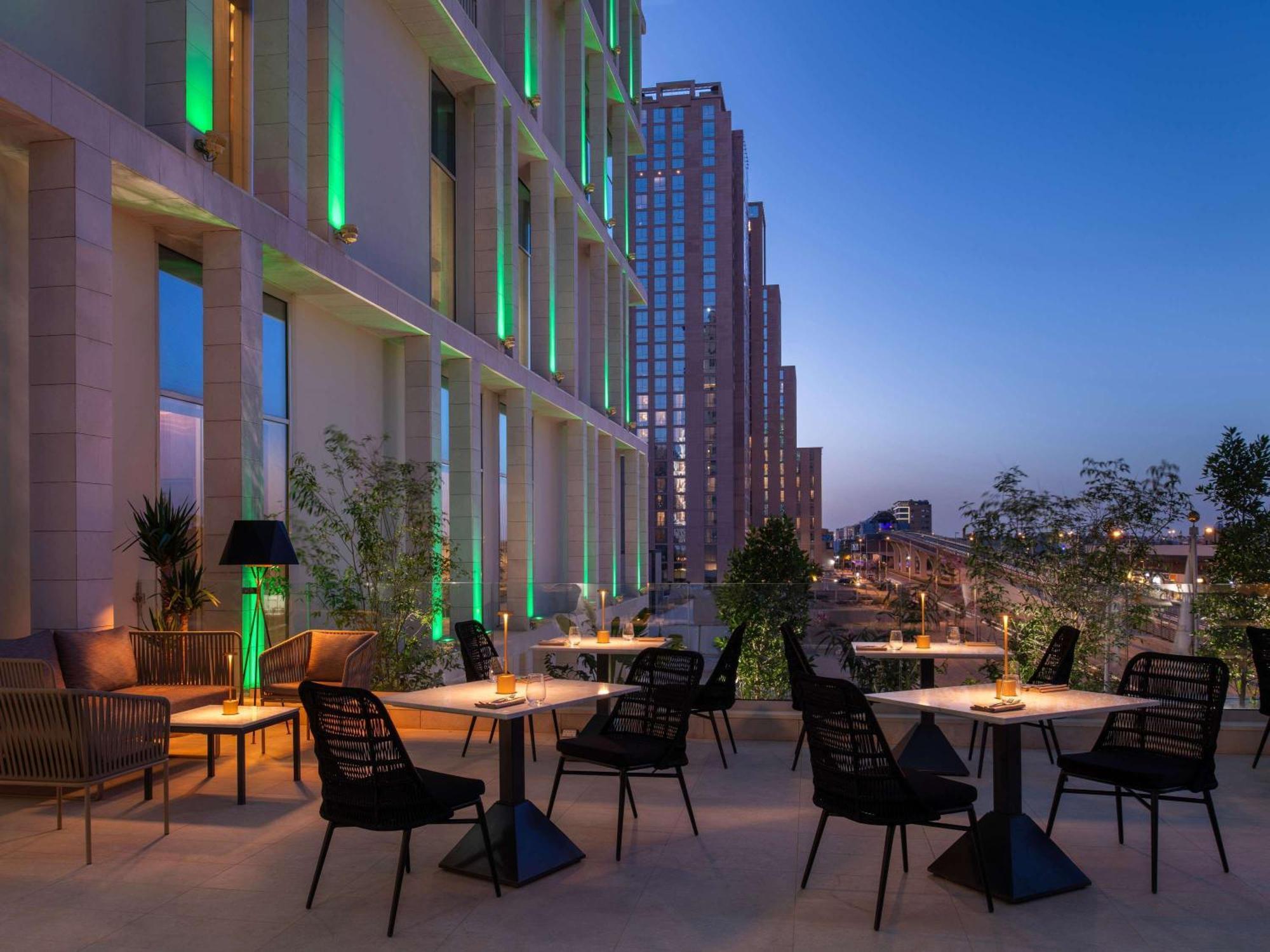 Novotel Riyadh Sahafa Zewnętrze zdjęcie