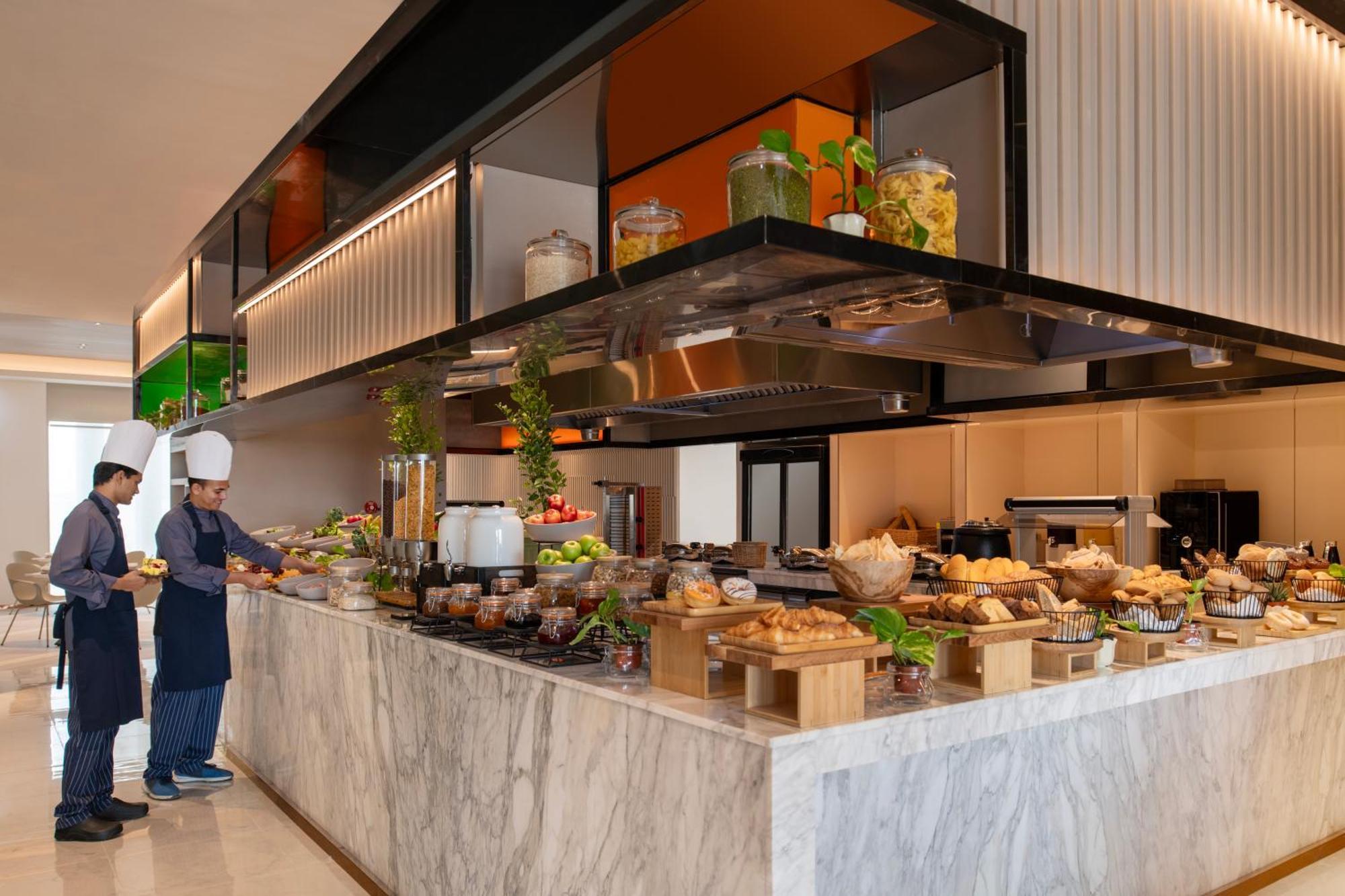 Novotel Riyadh Sahafa Zewnętrze zdjęcie