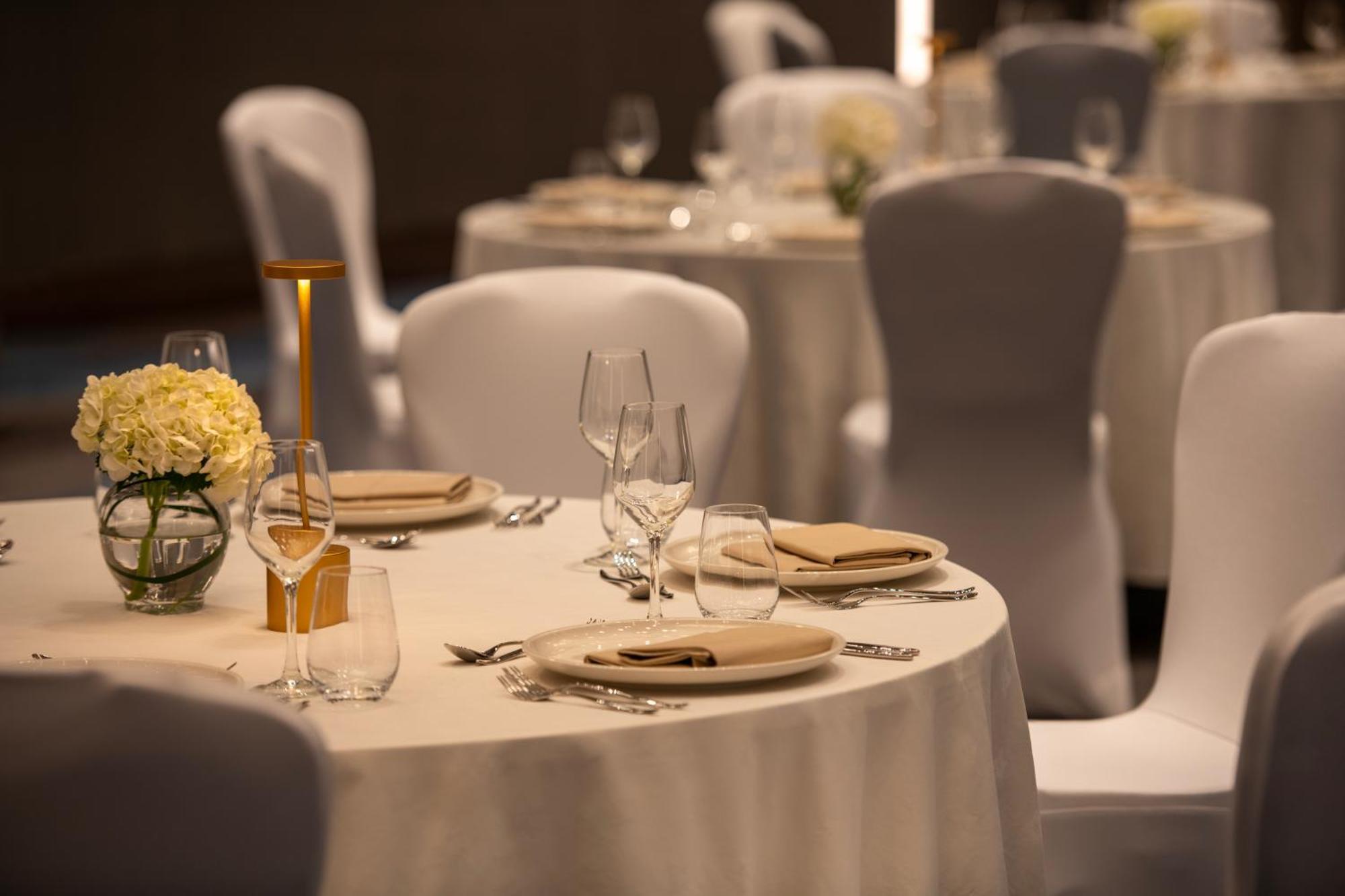 Novotel Riyadh Sahafa Zewnętrze zdjęcie